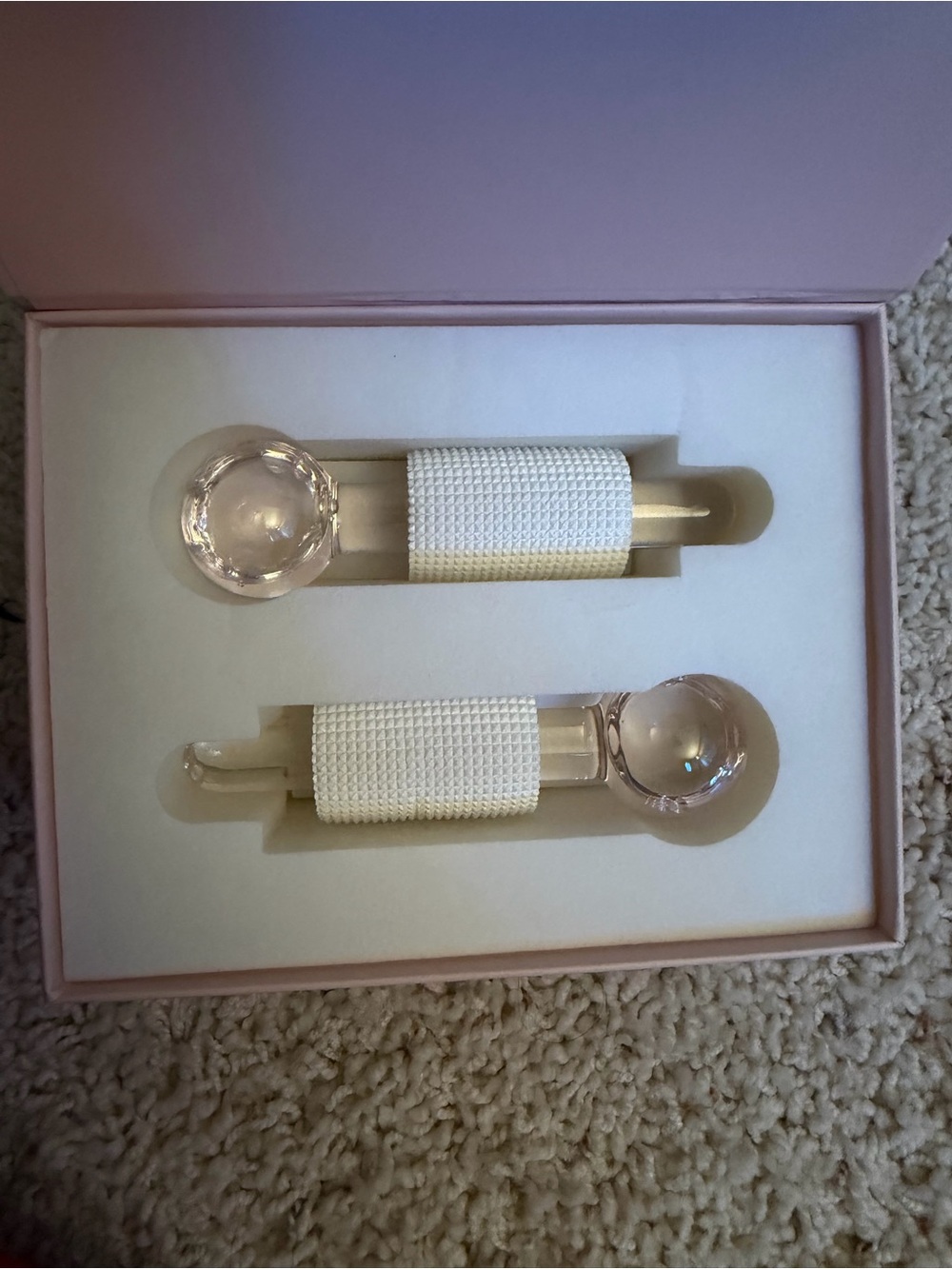 Monat Refreshing Facial Globes